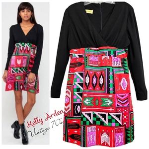 Vintage 60'/70's Kelly Arden Black Longsleeve Red,Green,Pink Tribal Mini…